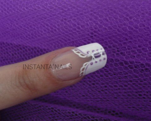 PHOTO POSE ONGLE EN GEL DECO CORSET